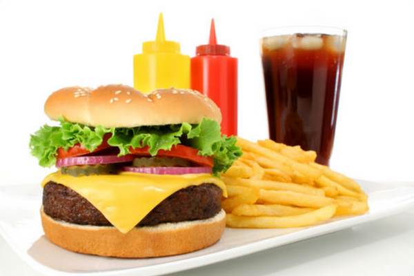 Người muốn giảm cân nên tránh xa các loại thức ăn nhanh