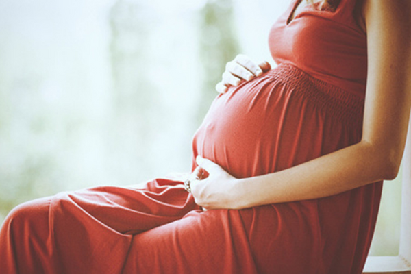 Phụ nữ mang thai rất dễ mắc bệnh trĩ vào 3 tháng cuối thai kỳ