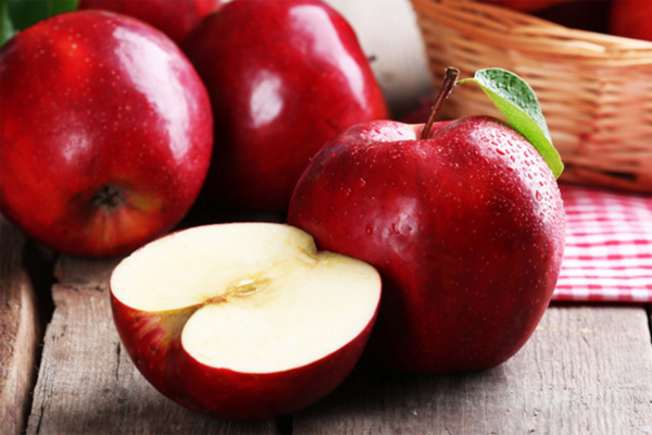 Mỗi ngày ăn một trái táo sẽ giúp bạn có làn da đẹp 