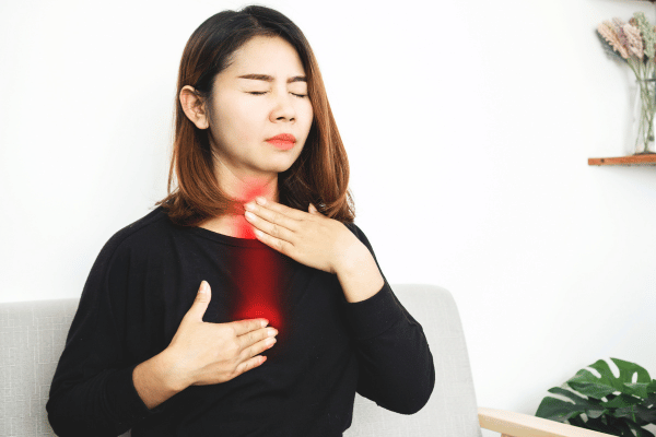 Trào ngược dạ dày thực quản do thói quen nằm sau khi ăn