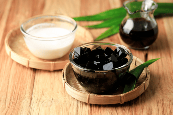 Sương sáo là món ăn vặt giải nhiệt mùa hè hiệu quả