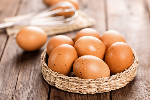 Trong quả trứng có chứa hàm lượng protein dồi dào tốt cho cơ thể