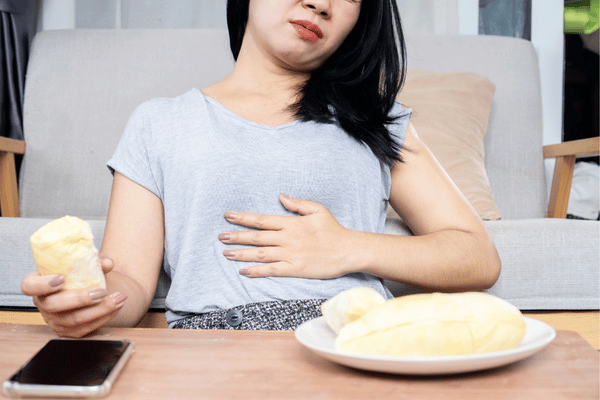 Ăn nhiều sầu riêng có làm khó tiêu và nóng trong người