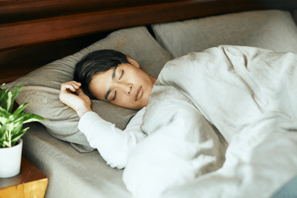 Nghỉ ngơi để cơ bắp hồi phục nhanh chóng