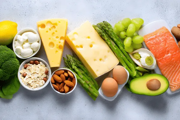 Chế độ ăn uống cân bằng chính là nền tảng để tăng cường sức khỏe 