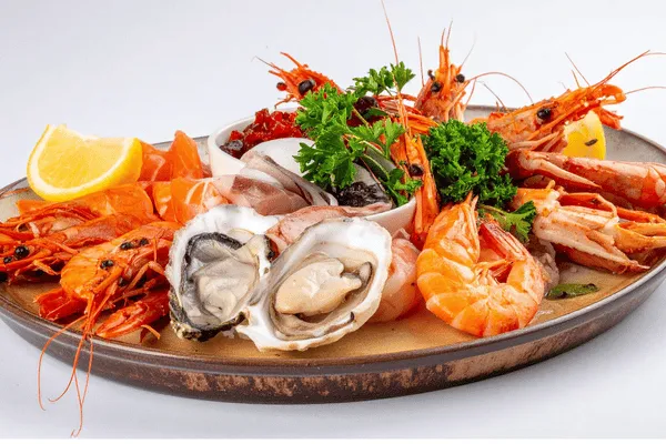 Trong những ngày đèn đỏ, hãy nhớ bổ sung thêm hải sản