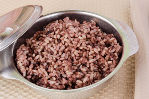 Cách kết hợp gạo lứt đen trong thực đơn hàng ngày