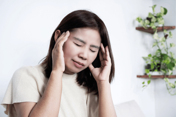 Bấm huyệt là phương pháp y học cổ truyền được nhiều người áp dụng