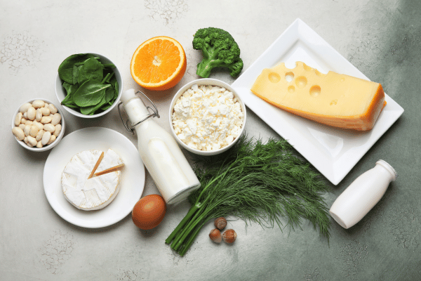 Bổ sung canxi cho mẹ sau sinh